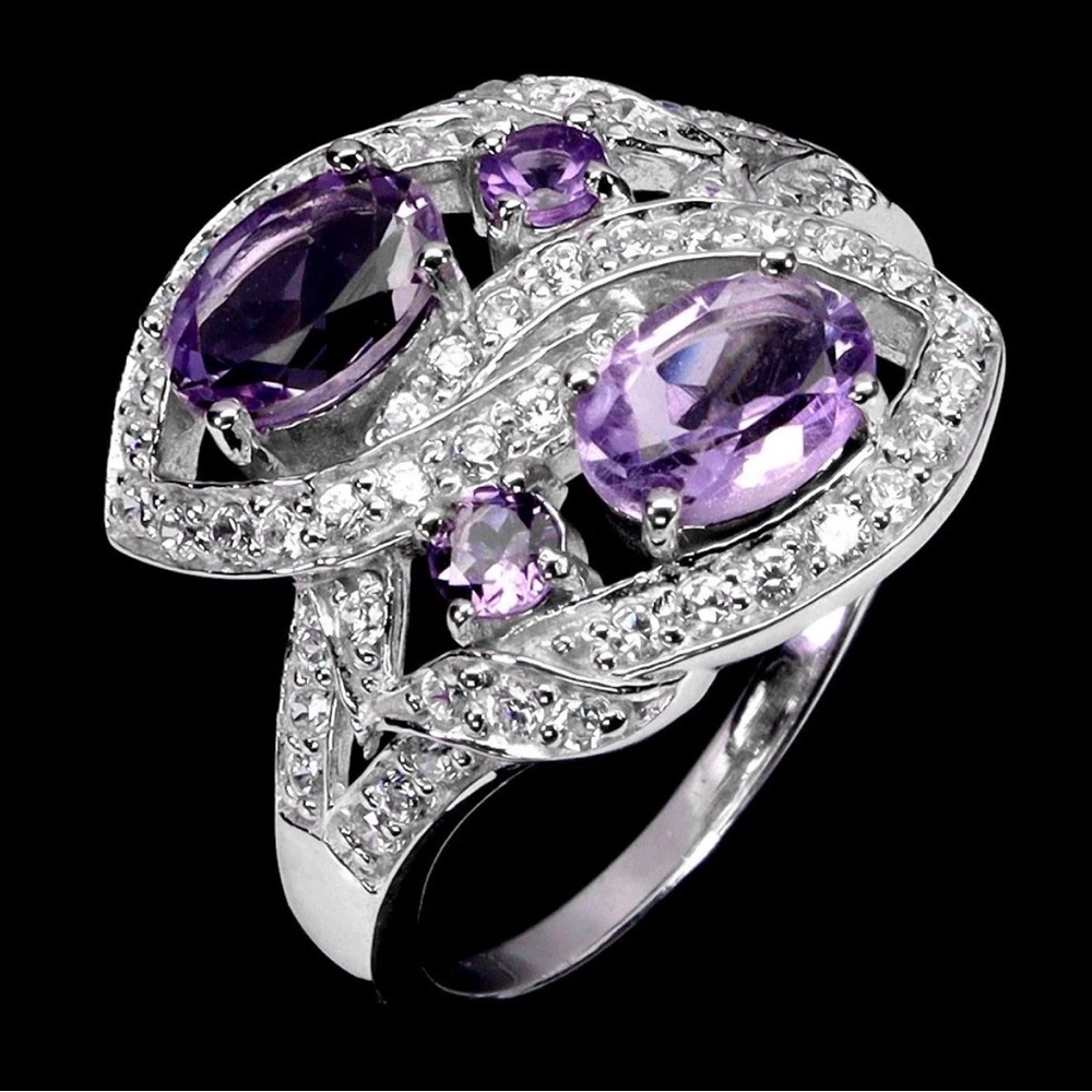 Elegant 925 Sterling Silver 2Ct Purple Brazilian Amethyst Ring Size 9